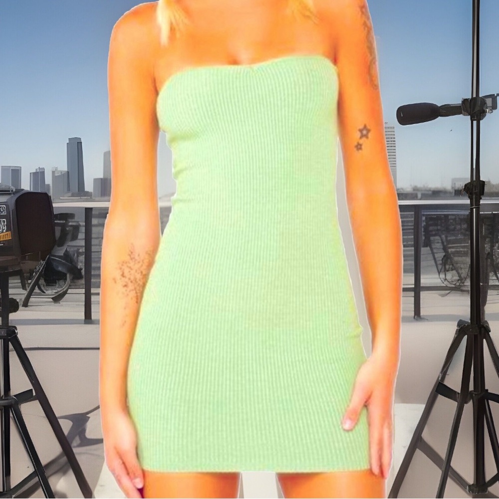 NWT BCBGMaxAzria Sahara Strapless Ribbed Sweater Jersey Dress - Picture 3 of 9